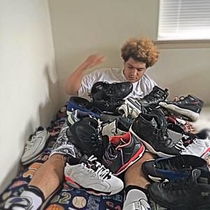 Meet your Posher, Dejaun