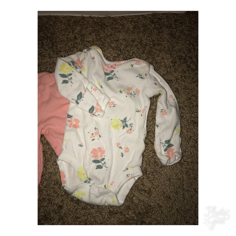 Carter’s Set - Picture 4 of 4