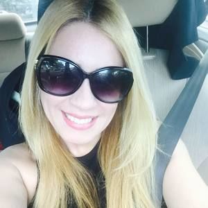 Meet your Posher, Flavia