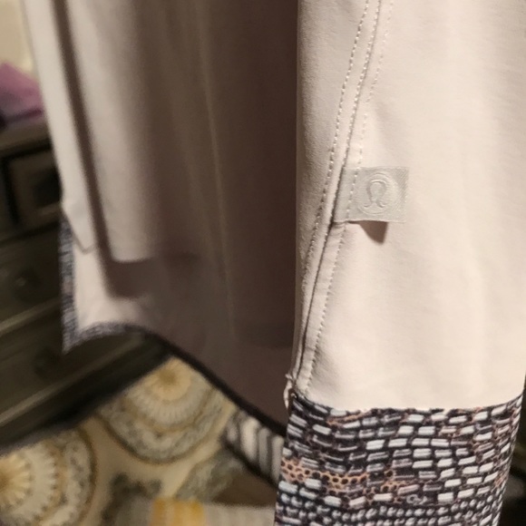 Shirt (4) - Picture 4 of 4