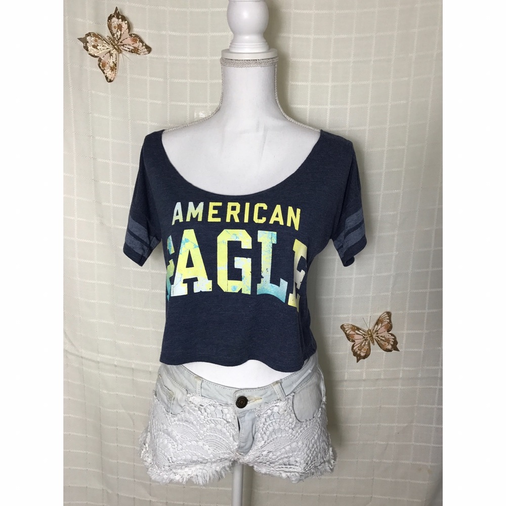 American Eagle crop top size M