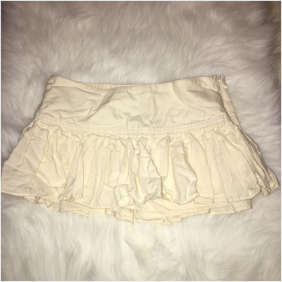 Abercrombie & Fitch Dresses & Skirts - Abercrombie & Fitch skirt Abercrombie & Fitch Dresses & Skirts - Abercrombie & Fitch skirt