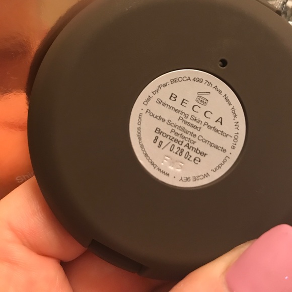 🌟Becca "Bronzed Amber" Shimmering Highlight! 🌟 - Picture 6 of 7