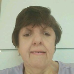 Meet your Posher, Lindy