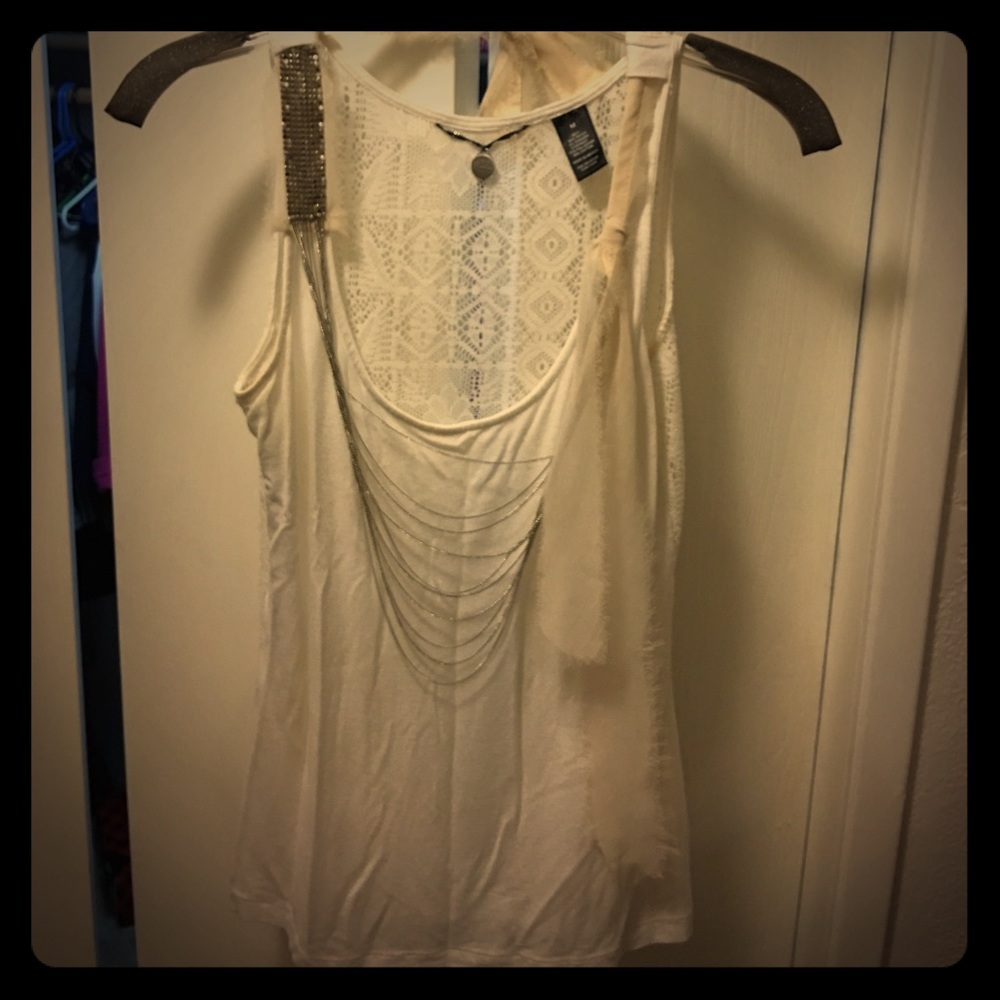 Cream tank w attached necklace