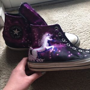 Size 10 unicorn high top chucks