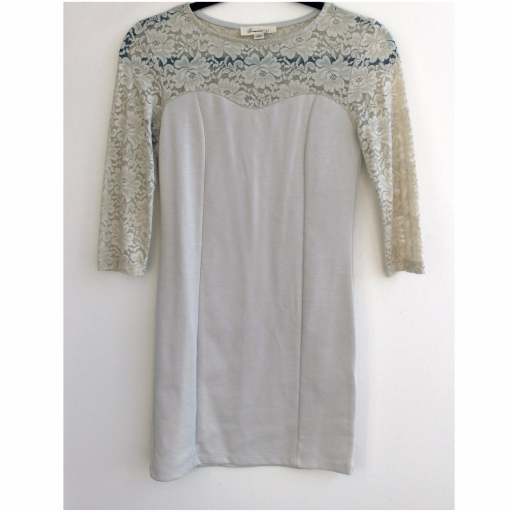Forever 21 Cream Lace 3/4 Sleeve Dress