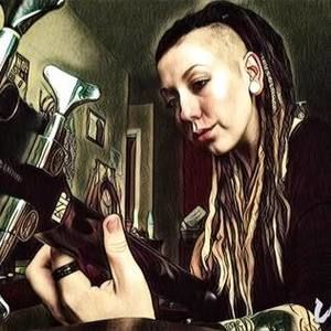 Meet your Posher, Cat