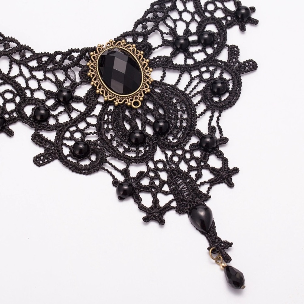 Gothic Retro Vintage Lace Bib Choker Necklace - Picture 4 of 6