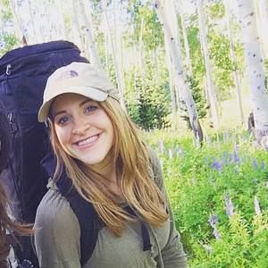 Meet your Posher, Rebecca