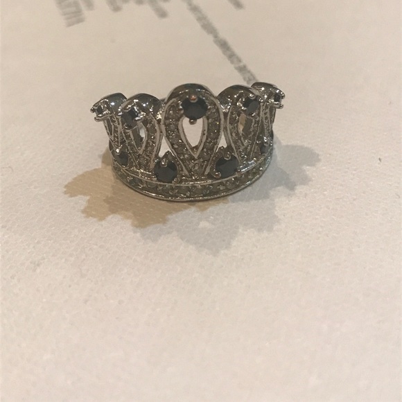 Crown ring - Picture 3 of 4