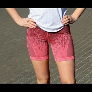 New lulu shorts
