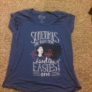 Disney Pocahontas t shirt