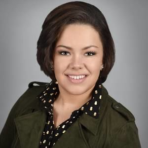 Meet your Posher, Lauren