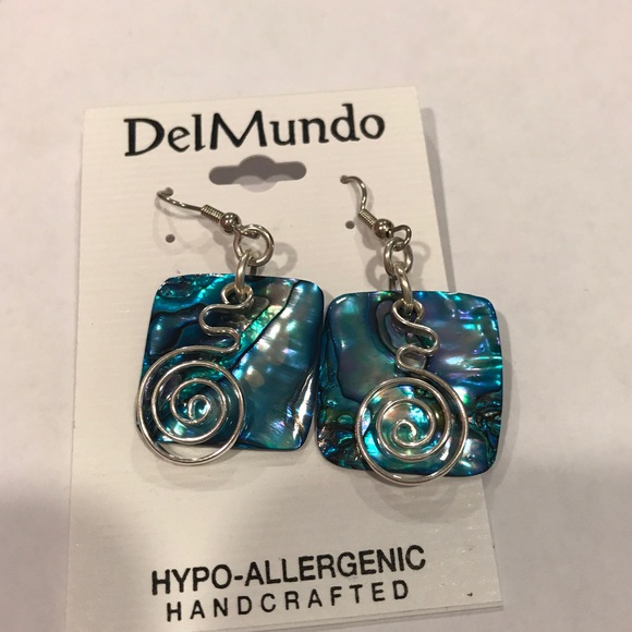 DelMundo Handcrafted Blue Necklace & Earrings Set - Picture 4 of 5