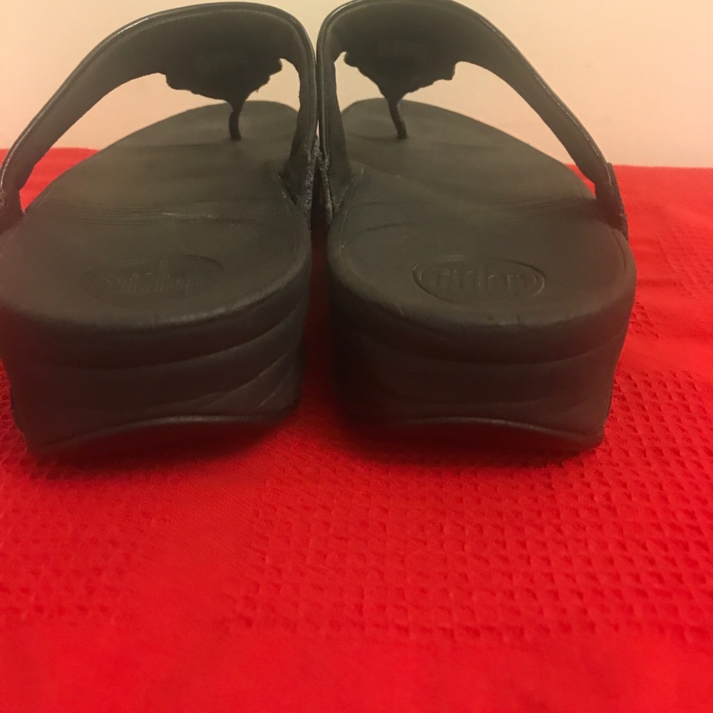 Sandals - Picture 2 of 4
