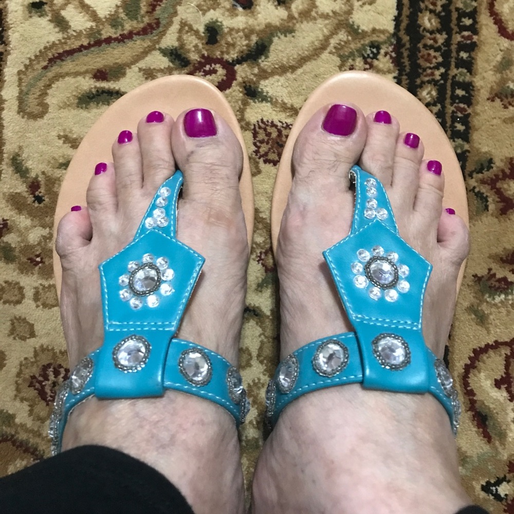 Sandals)Turquoise beautiful sandals
