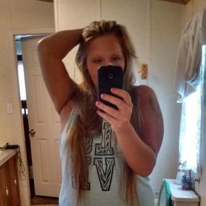 Meet your Posher, Vanessa