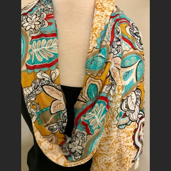 Scarves - Picture 3 of 5