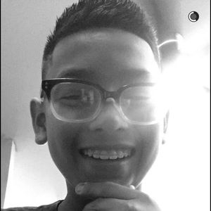 Meet your Posher, Javier