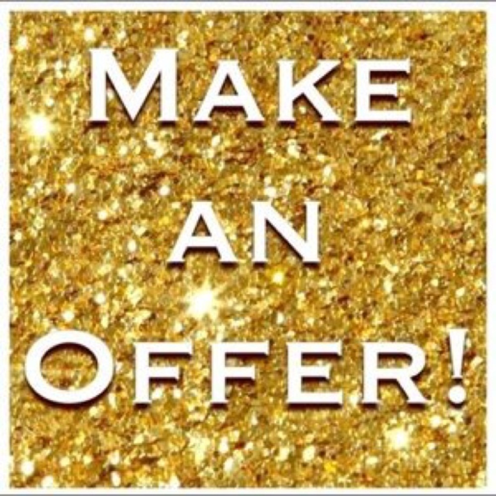 Reasonable offers please !💗