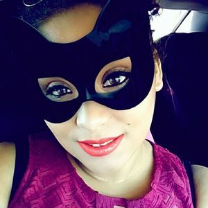 Meet your Posher, Raquel