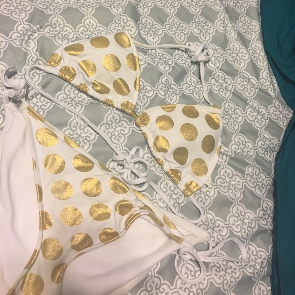 White and gold bikini