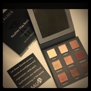 REALHER II shadow pallet
