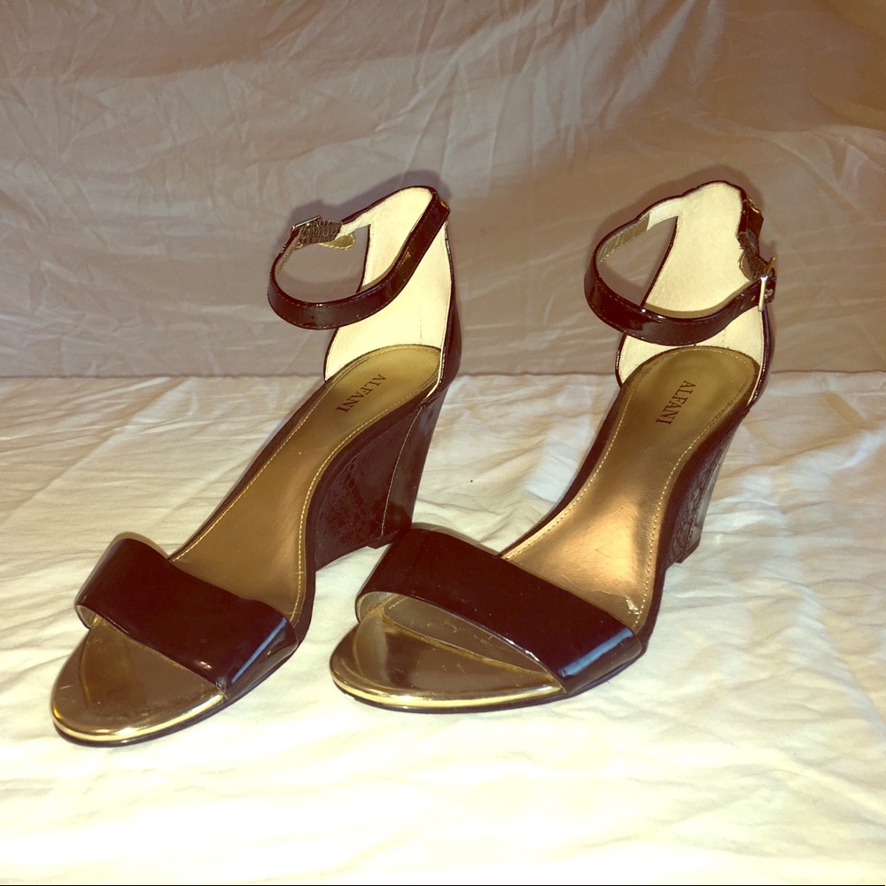 Alfani 2.5" heel black wedge.  Patent leather.