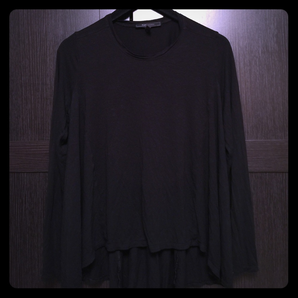 BCBG max Azria black long sleeve high low tee top