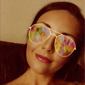 Meet your Posher, Natalie