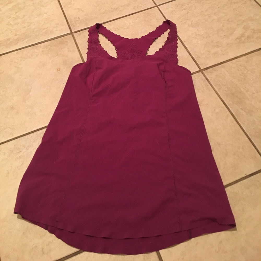 Lululemon tank top