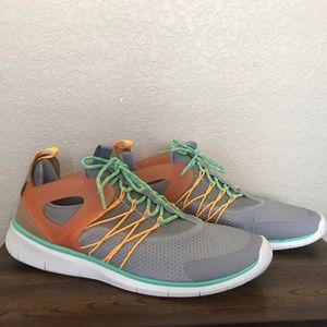 New Nike free virtuous women sneakers