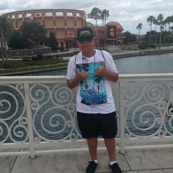 Meet your Posher, Bryan - Picture 1 of 1