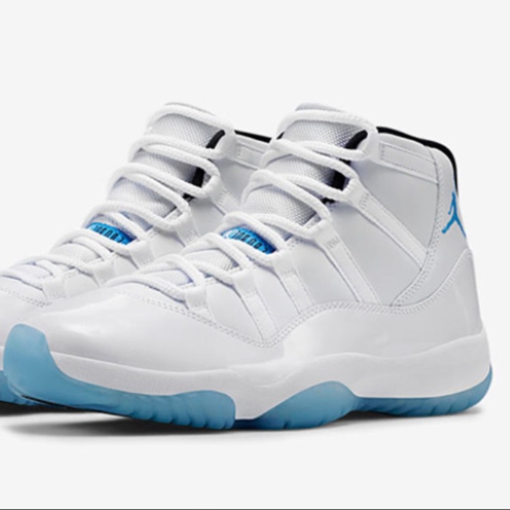 Meet your Posher, Sebastian