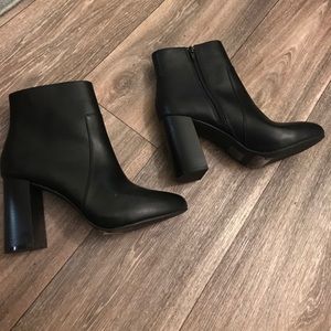 Ankle Boots Sz 8