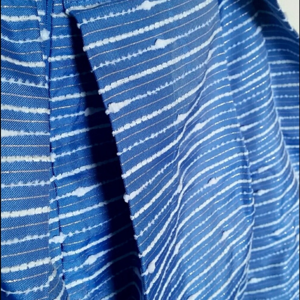 DONATED TO GOODWILL - Picture 4 of 4