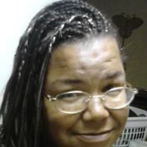 Meet your Posher, Davine