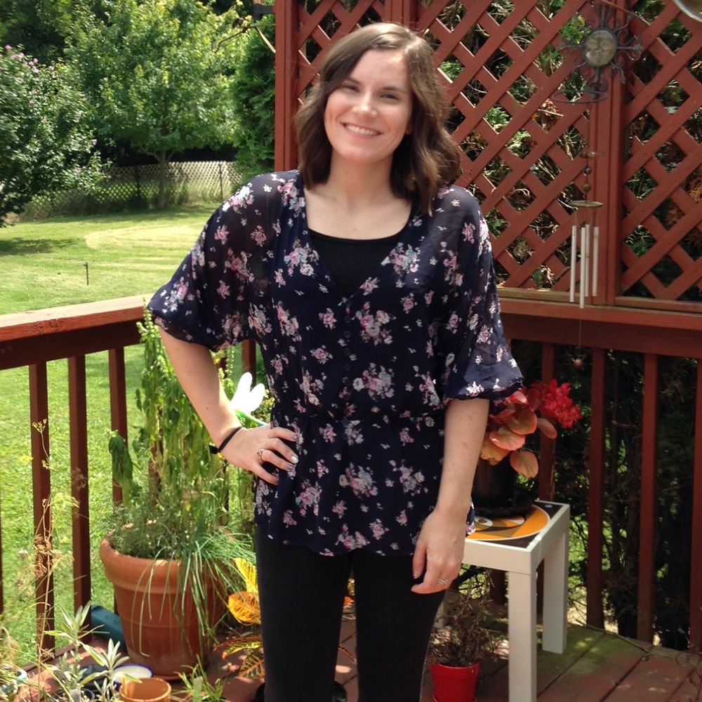 Meet your Posher, Emily