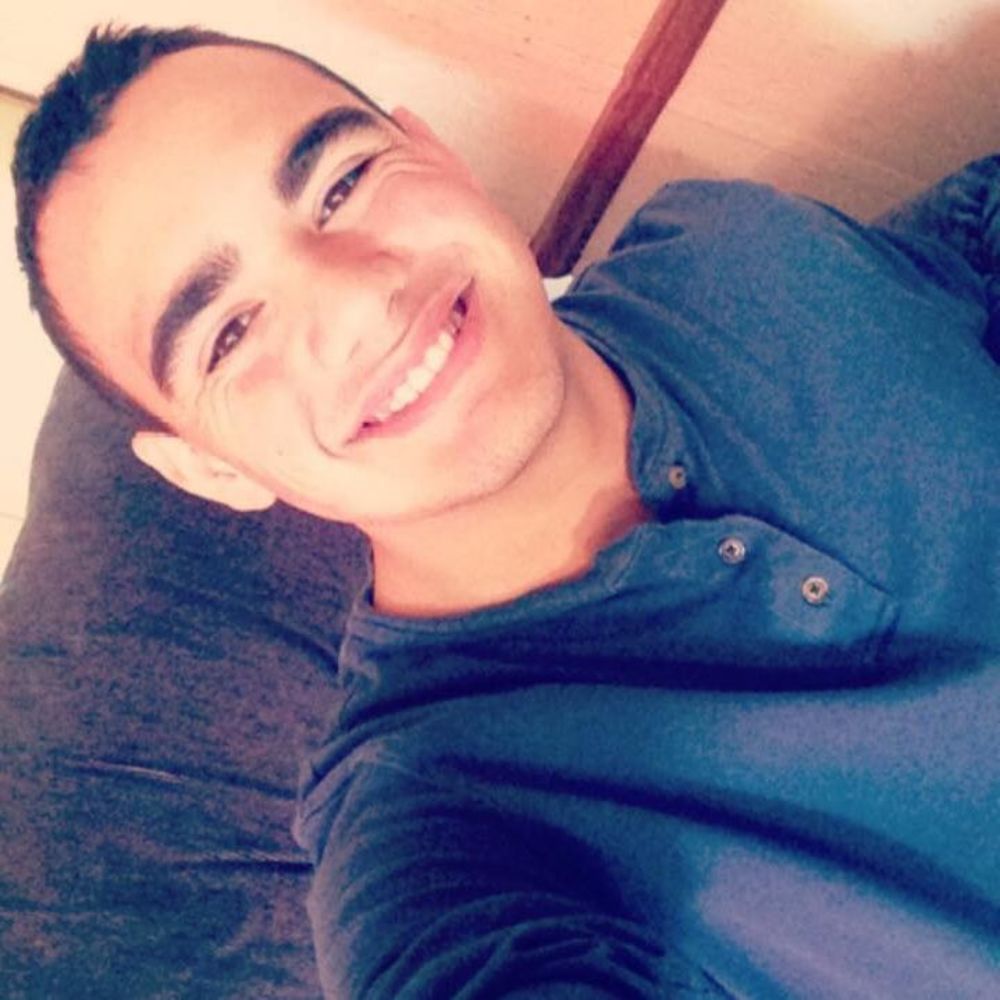 Meet your Posher, Logan