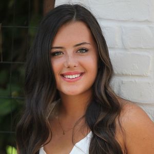 Meet your Posher, Esmee