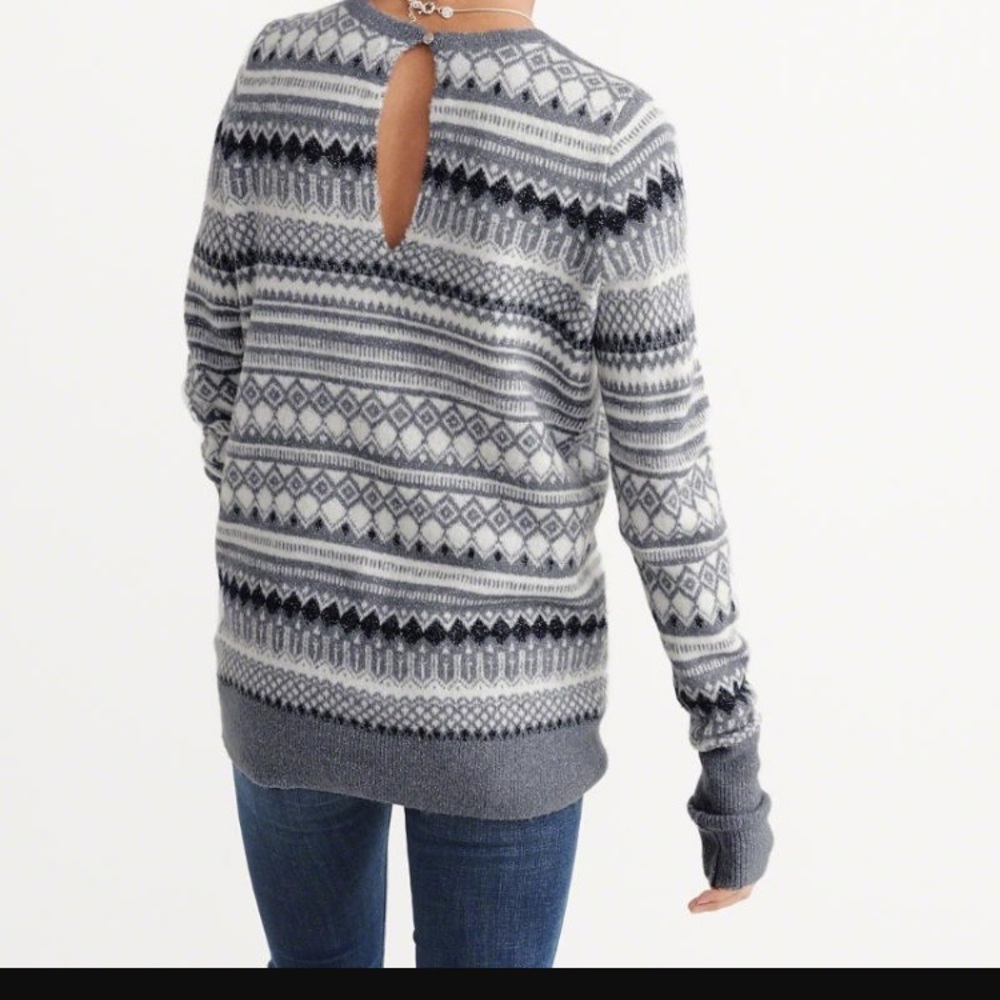 Sweater - Picture 2 of 2