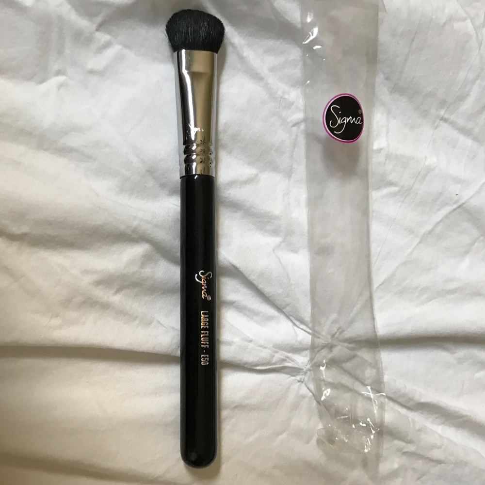 Sigma E50 - LARGE FLUFF BRUSH