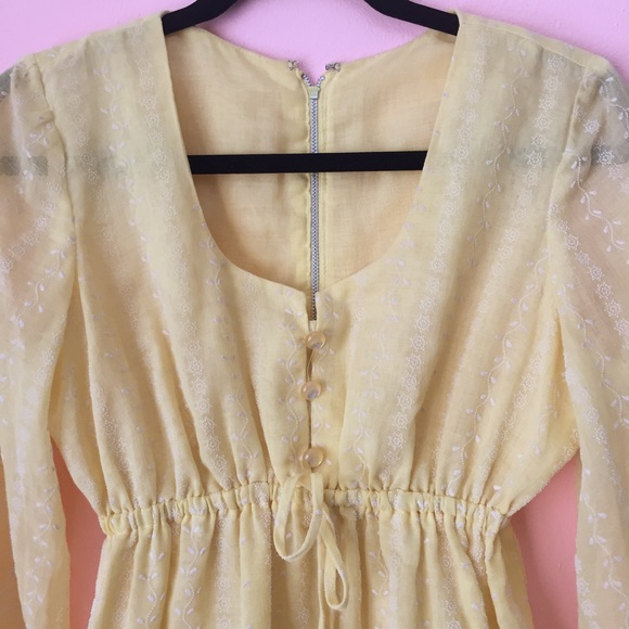 Vintage Sunshine Embroidered Mini Dress - Picture 2 of 4