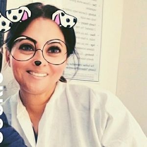 Meet your Posher, Carla