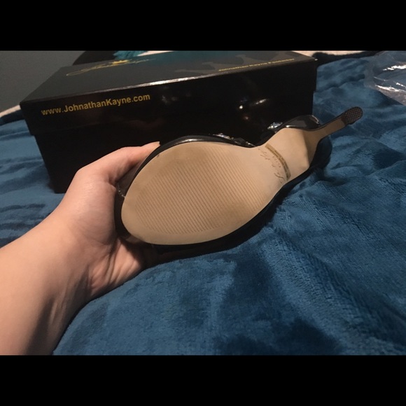 SOLD Johnathan Kayne Galactica Heels - Picture 6 of 8