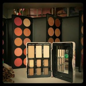 pro  Blush  palette
