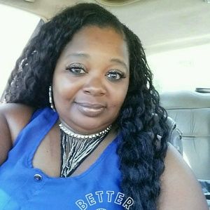 Meet your Posher, Atiya