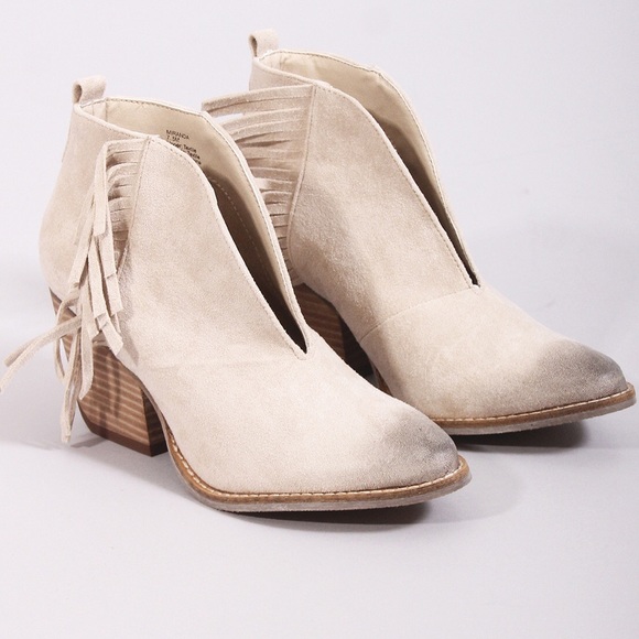Distressed Cream Fringe V Cut Ankle Bootie - Picture 5 of 8
