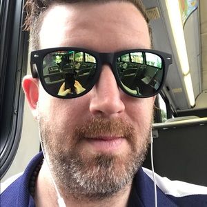 Meet your Posher, Zach